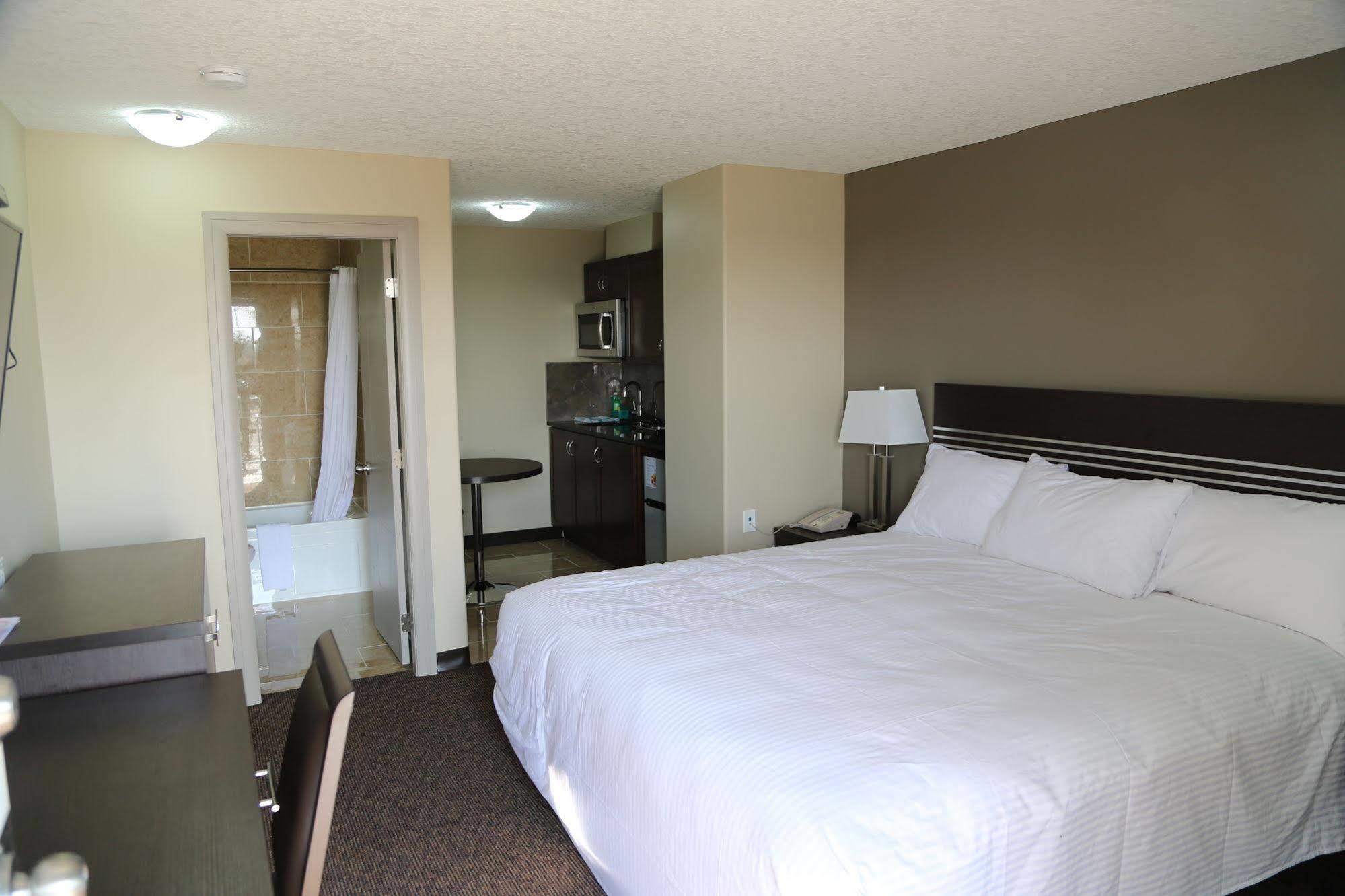 Royal Lodge Edmonton Dış mekan fotoğraf